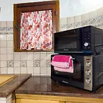 Dei Pirati, Sulla Di Campus בית נופש