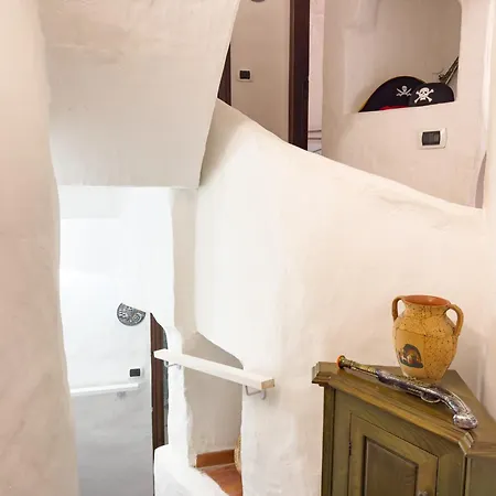 Dei Pirati, Sulla Di Campus * Portu Sa Ruxi (Sardinia)