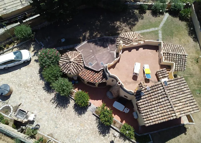 Dei Pirati, Sulla Di Campus Casa de Férias Villasimius